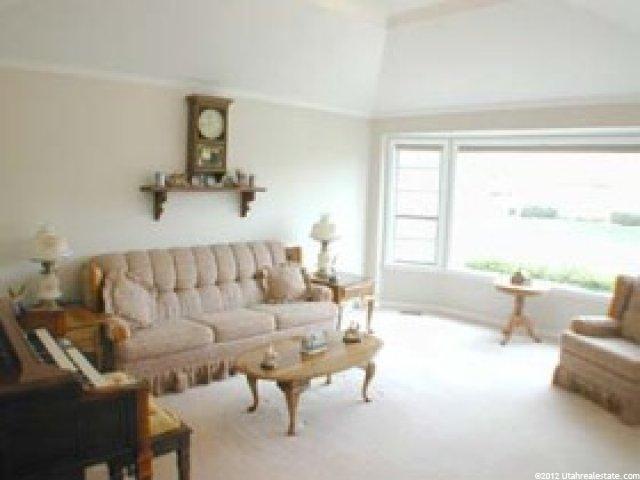 3061 Ksel Dr, Sandy, UT 84092 — photo 4