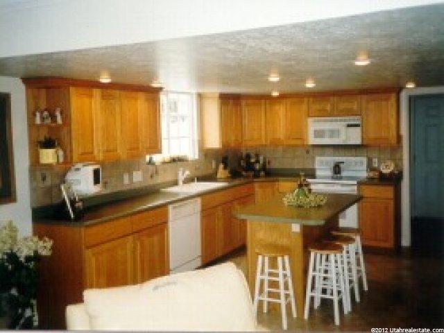 1969 Falconview Dr, Sandy, UT 84092 — photo 2