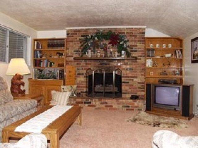 8494 Willow Creek Dr, Sandy, UT 84093 — photo 8