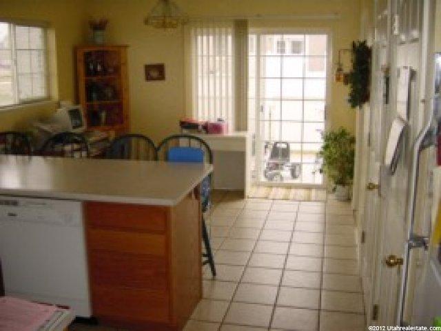 17 Somerset Pl, Logan, UT 84341 — photo 2