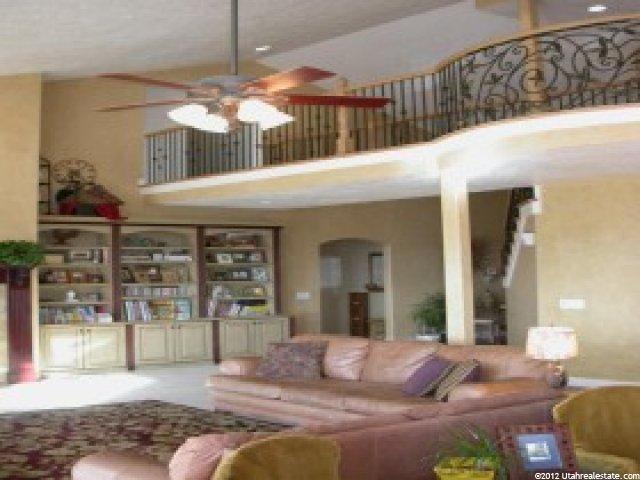 2546 Maple Hills Dr, Bountiful, UT 84010 — photo 8
