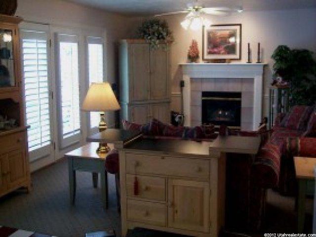 8967 Cobble Canyon Ln, Sandy, UT 84093 — photo 2