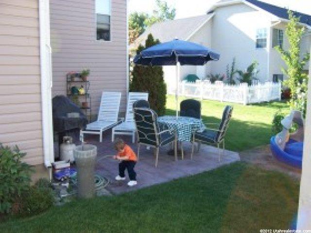403 Sandy Woods Ln, Midvale, UT 84047 — photo 2