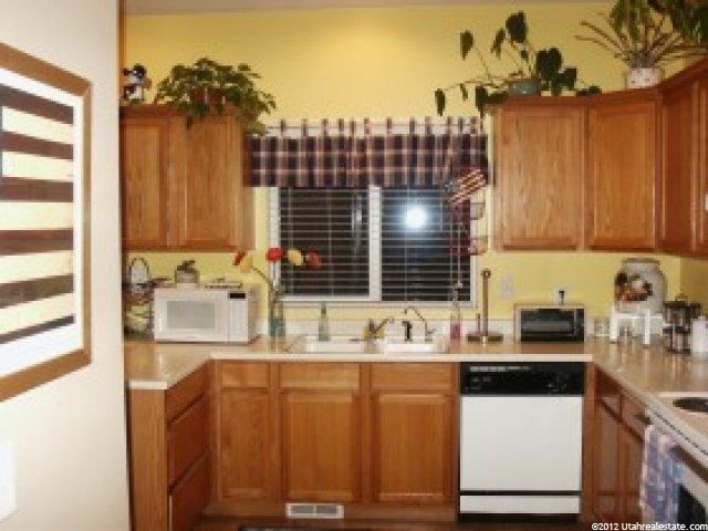 88 N 750 W, Layton, UT 84041 — photo 5