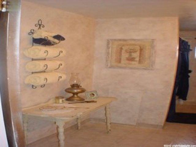 237 E Main, Moroni, UT 84646 — photo 8