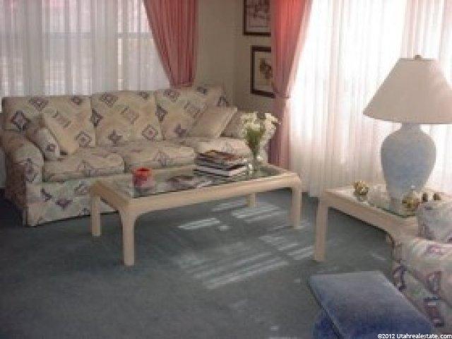 301 S 1200 E #5, St. George, UT 84790 — photo 2