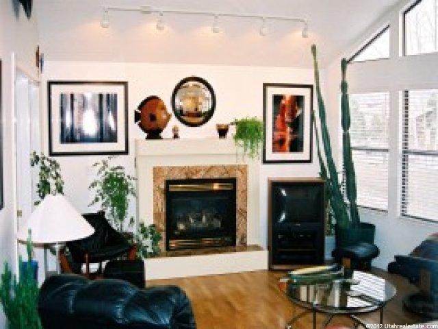 1471 E 2550 N, Layton, UT 84040 — photo 2