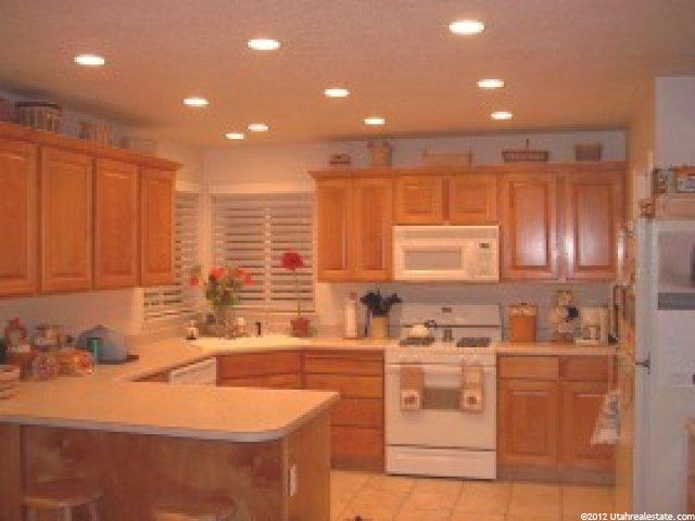 6572 River Edge Ln, Murray, UT 84123 — photo 2