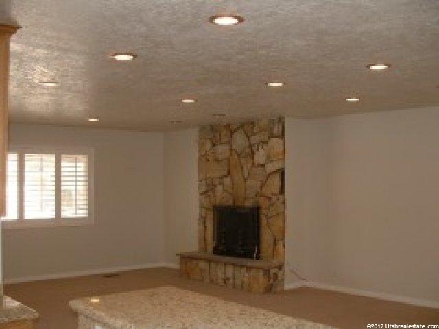 8432 Treasure Mountain Dr, Sandy, UT 84093 — photo 3