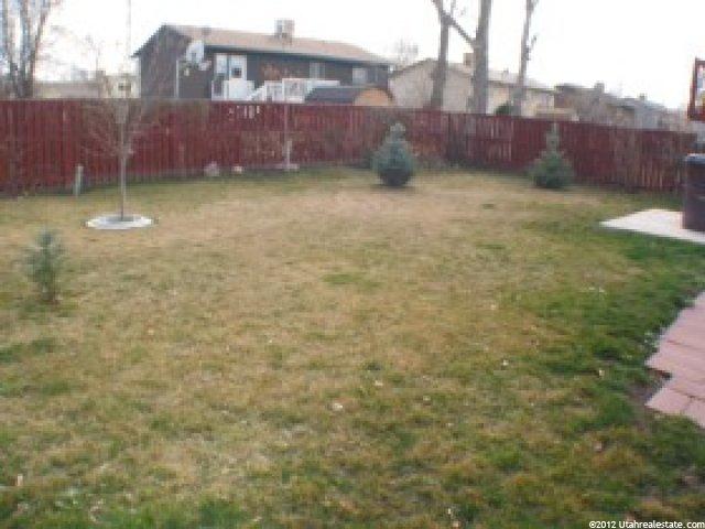 233 Meadowbrook Dr, Ogden, UT 84404 — photo 4