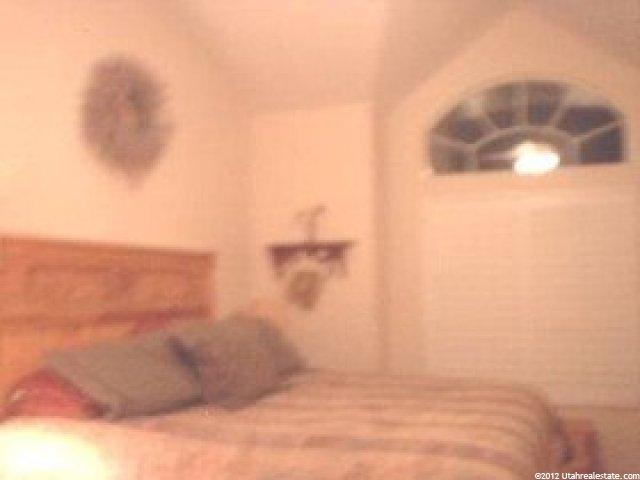 7721 Sandy Heights Dr, Midvale, UT 84047 — photo 2