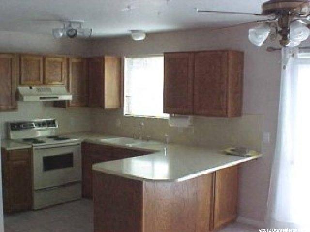 1939 N 285 W, Layton, UT 84041 — photo 3