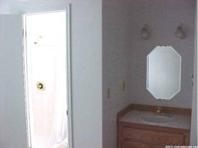1939 N 285 W, Layton, UT 84041 — photo 7
