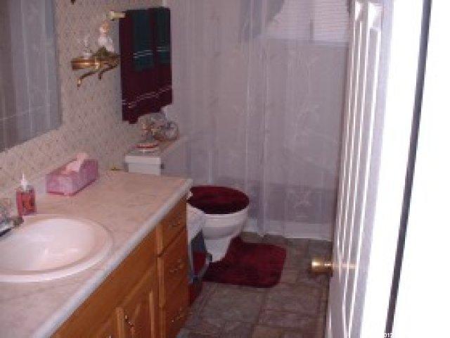1112 N 700 W, West Bountiful, UT 84087 — photo 4