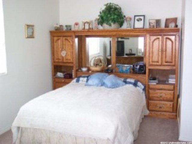 207 N 700 W, Layton, UT 84041 — photo 4