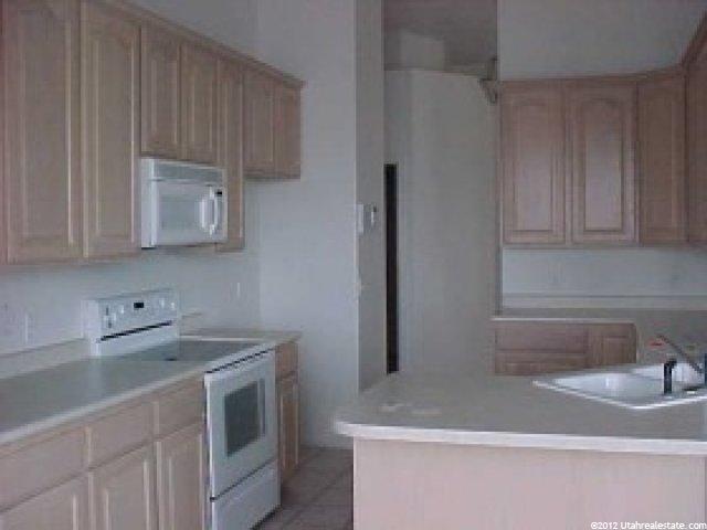 5679 Hitching Post Ct, Herriman, UT 84065 — photo 4
