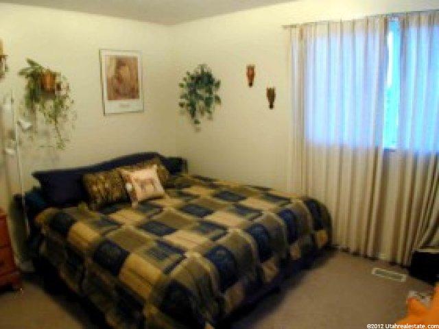 5452 Clernates Dr, Kearns, UT 84118 — photo 5