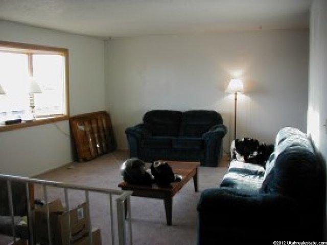 2562 N 1000 W, Clinton, UT 84015 — photo 2