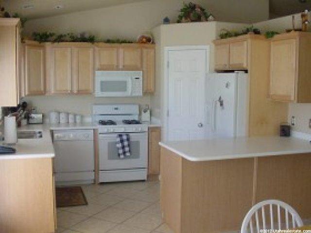 1924 N 850 E, North Ogden, UT 84414 — photo 3