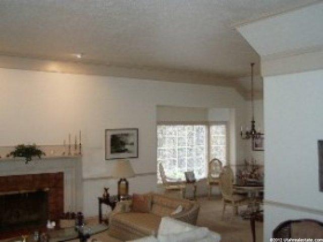 4741 Banbury Ln, Ogden, UT 84403 — photo 4