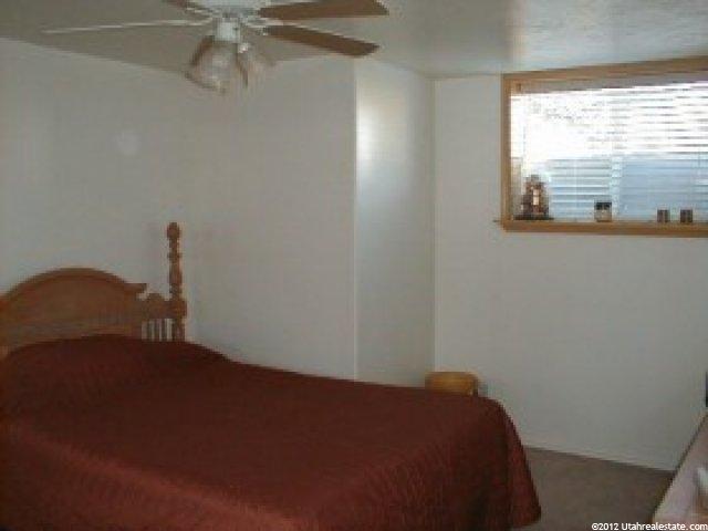 289 W 2400 S, Clearfield, UT 84015 — photo 4