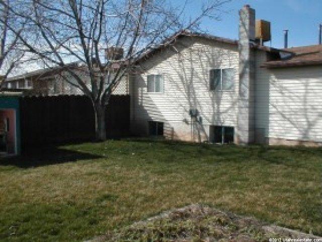 289 W 2400 S, Clearfield, UT 84015 — photo 5