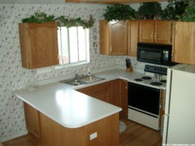 741 S 825 E, Layton, UT 84041 — photo 4