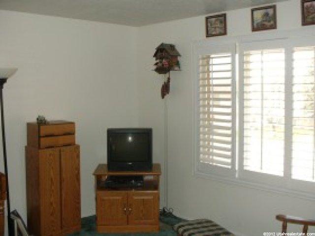 243 W 1250 N, Centerville, UT 84014 — photo 4