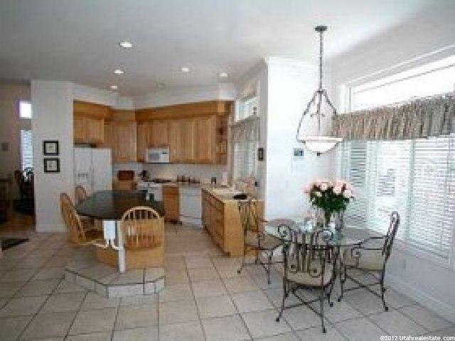 2422 Bear Hills Dr, Draper, UT 84020 — photo 6
