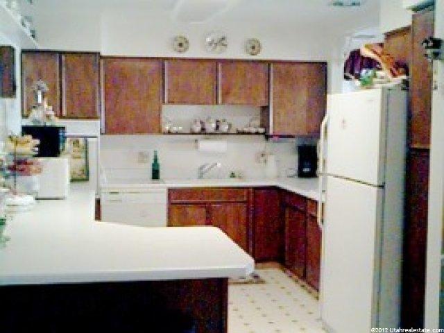 389 W 400 N #27, Bountiful, UT 84010 — photo 4