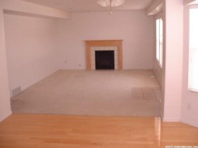 571 W 1225 N, West Bountiful, UT 84087 — photo 3