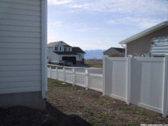756 Fox Run Dr, Tooele, UT 84074 — photo 2