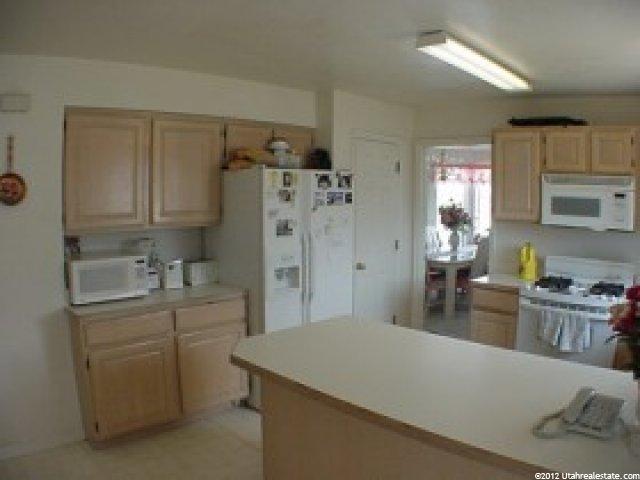 1190 N 700 W, Orem, UT 84057 — photo 2