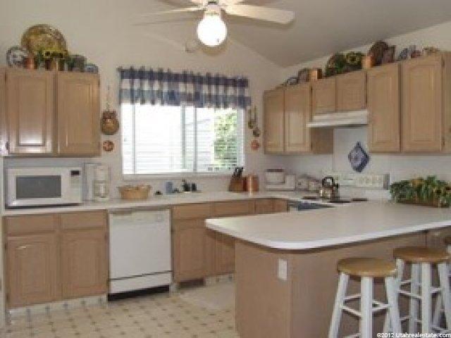 578 Downing St, Midvale, UT 84047 — photo 3