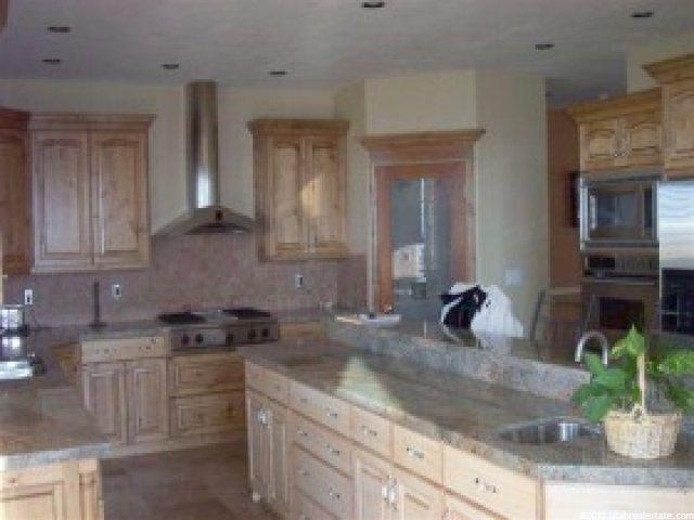 1059 Eaglewood Loop, North Salt Lake, UT 84054 — photo 3