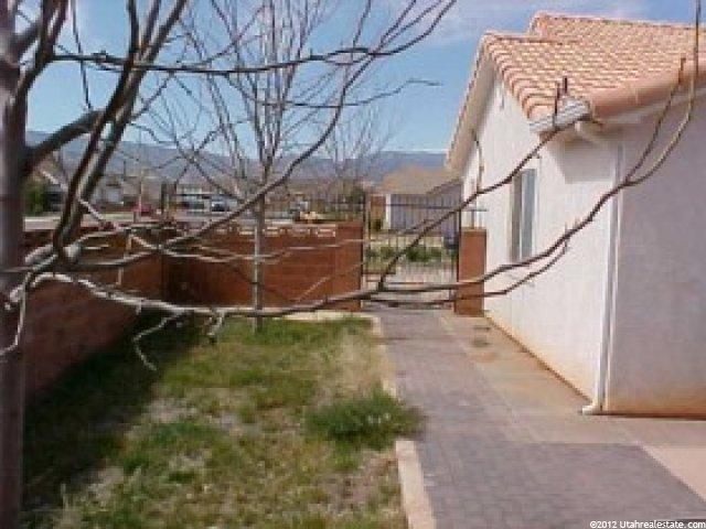 2056 Blake, Santa Clara, UT 84765 — photo 5