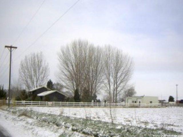 1938 W 800 N, Clinton, UT 84015 — photo 2