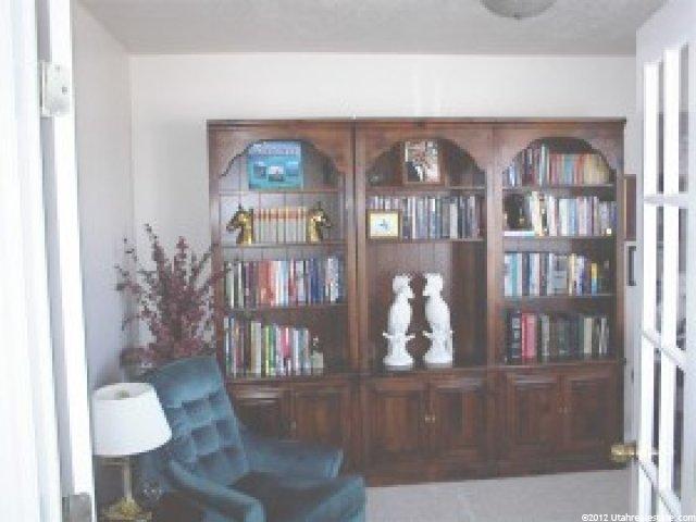1086 Skyler Dr, Draper, UT 84020 — photo 2