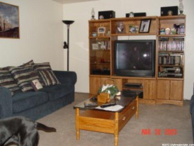 1061 E 10600 S, Sandy, UT 84094 — photo 2