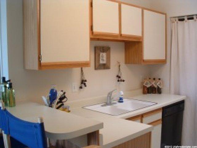 4681 Montego Pl, Holladay, UT 84117 — photo 6