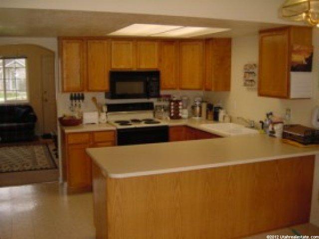 19 Somerset Pl, Logan, UT 84341 — photo 5