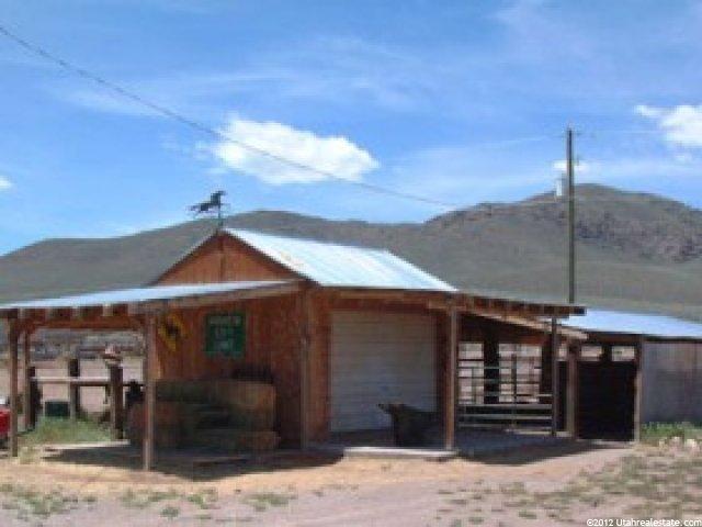 160 S 300 W, Junction, UT 84740 — photo 4