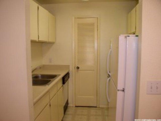 5324 S 570 E #I, Murray, UT 84107 — photo 4