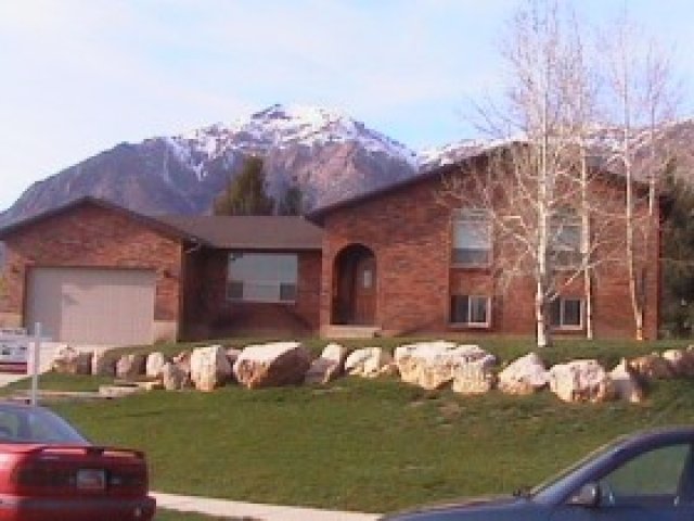 1354 E 3000 N, North Ogden, UT 84414 — photo 2