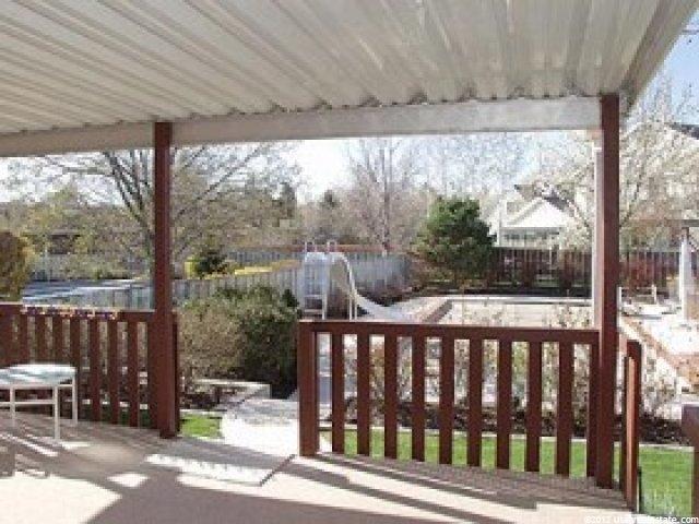 326 Shamrock Dr, Murray, UT 84107 — photo 8