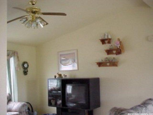 285 S 100 E, Franklin, ID 83237 — photo 3