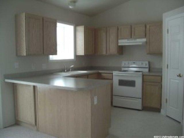 896 W 150 N, Layton, UT 84041 — photo 4