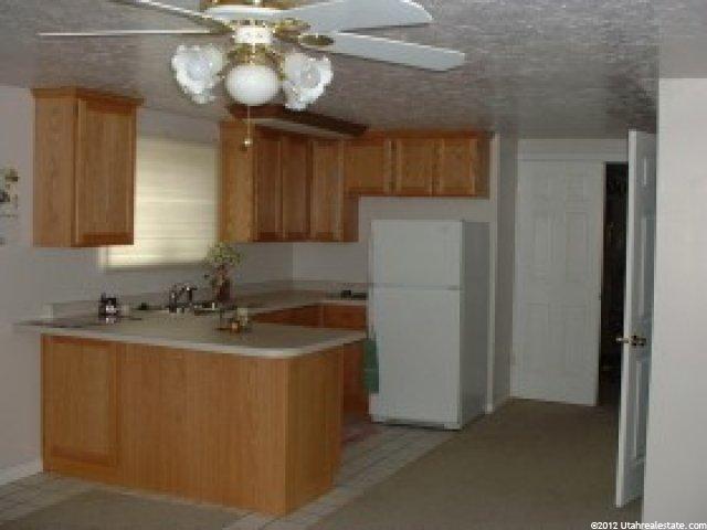 191 W Chase Ln, Centerville, UT 84014 — photo 5