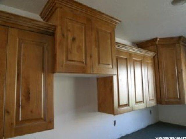 511 Crystal Spring Dr, Draper, UT 84020 — photo 6