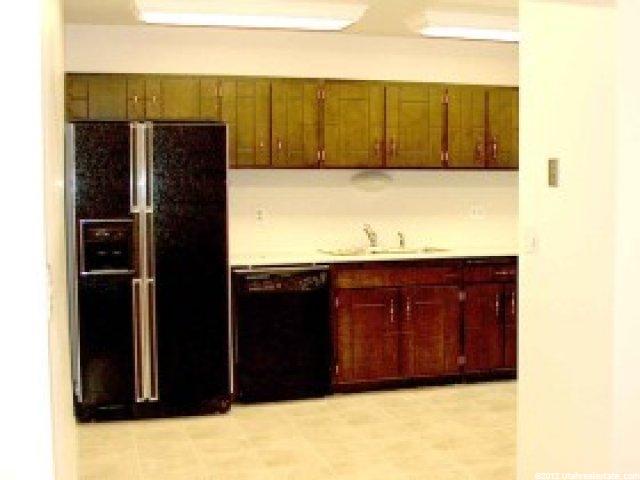 5167 S 1870 E, Holladay, UT 84124 — photo 4